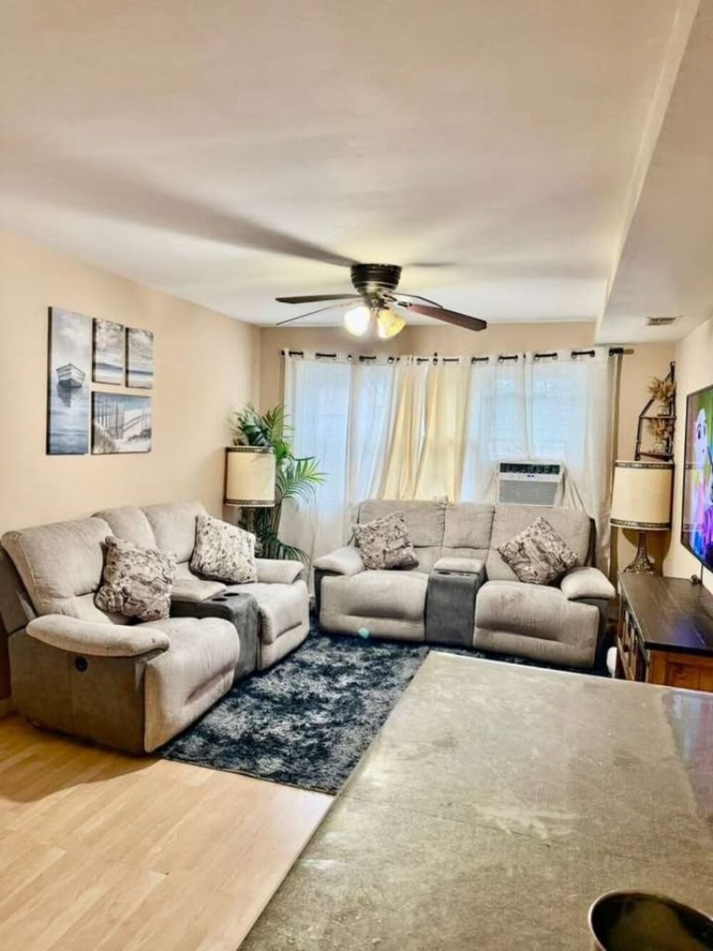 $2300 | 08817 [Lease\Rent] 2 Beds 1 Bath Apartment